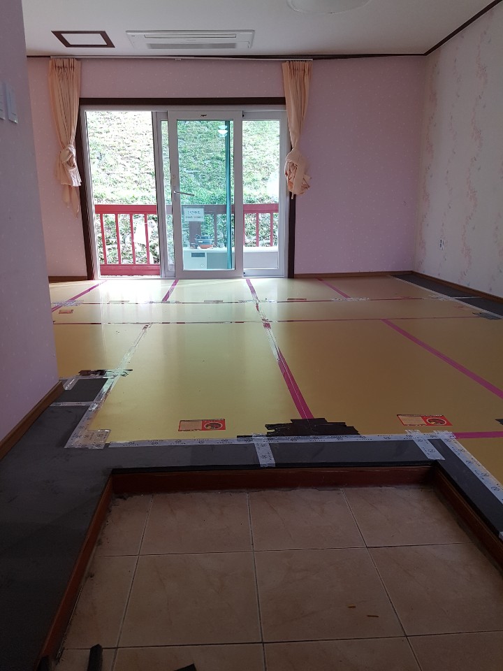 2038599400_HyO8d6I4_d94484ea25d1f7ea9b927684f61671f94ee3d1ef.jpg 이미지크게보기