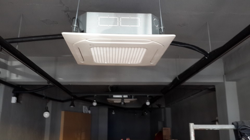 2038599400_2V6hGHcN_42c81cbf124f6577fc336c025230c2d7de79bacd.jpg 이미지크게보기