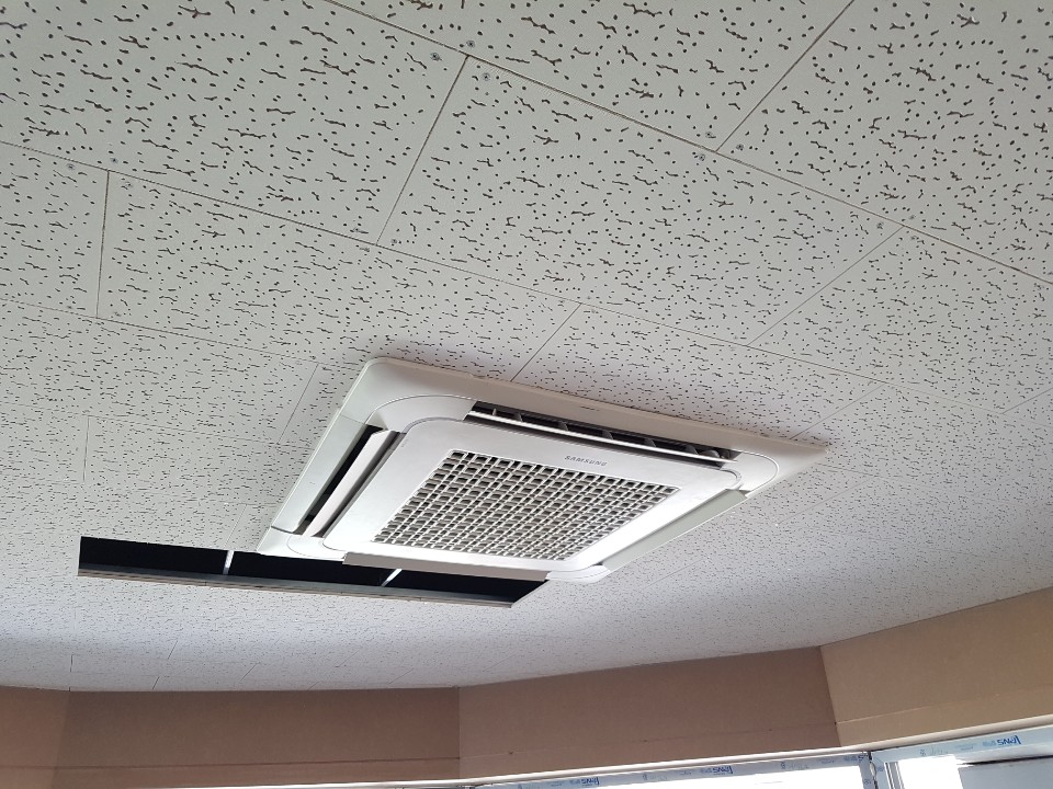 2038599400_j81kidse_80777d8ba06eccacdd2aaa4677ffa794679f6bc0.jpg 이미지크게보기